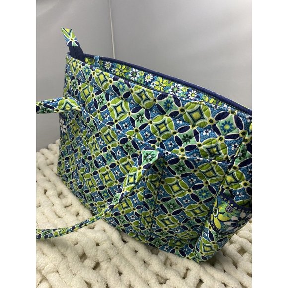 Vera Bradley~ Daisy Daisy Baby Bag~Retired 2008 - Picture 8 of 10